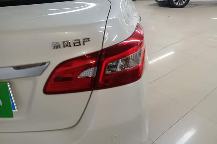 Used Nissan Sylphy 2021 Classic 1.6XE CVT Comfort Edition Exterior 3