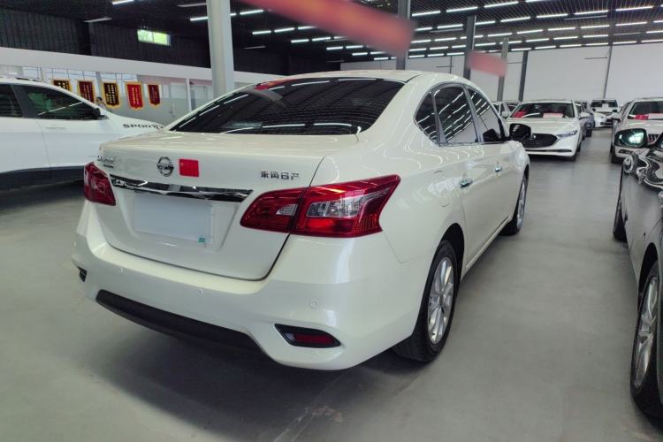 Used Nissan Sylphy 2021 Classic 1.6XL CVT Luxury Edition Exterior 3