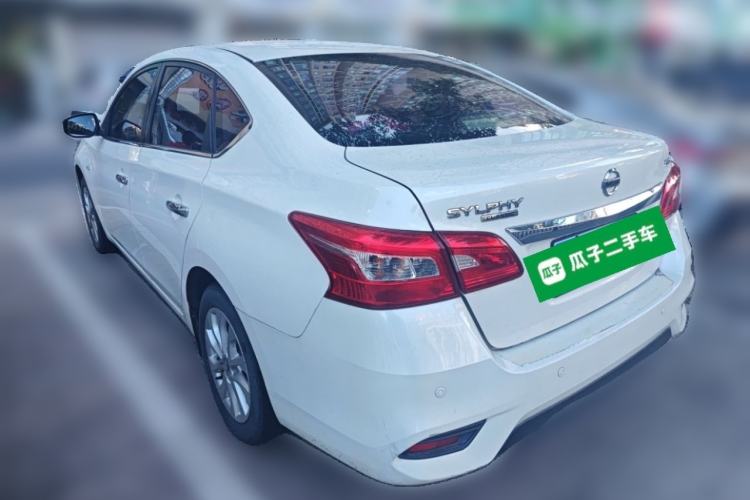 Used Nissan Sylphy 2021 Classic 1.6XL CVT Luxury Edition Exterior 3
