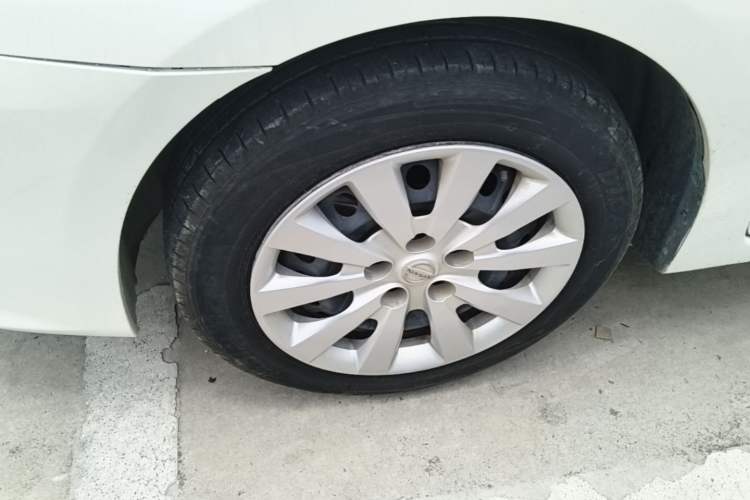 Used Nissan Sylphy 2021 Classic 1.6XL CVT Luxury Edition Exterior 4