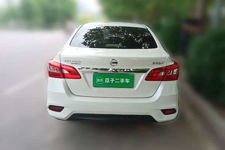 Used Nissan Sylphy 2021 Classic 1.6XL CVT Luxury Edition Exterior 4