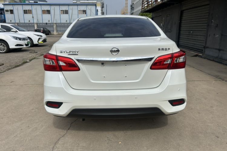 Used Nissan Sylphy 2021 Classic 1.6XE CVT Comfort Edition Exterior 4