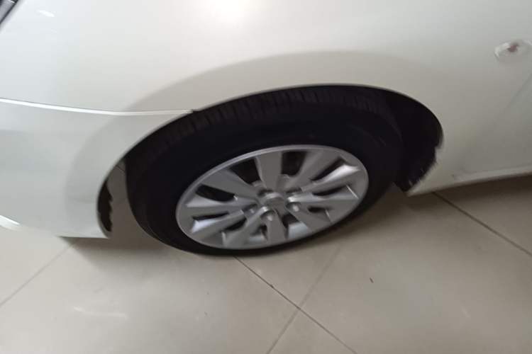 Used Nissan Sylphy 2021 Classic 1.6XE CVT Comfort Edition Exterior 4