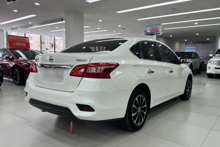 Used Nissan Sylphy 2021 Classic 1.6XE CVT Comfort Edition Exterior 4