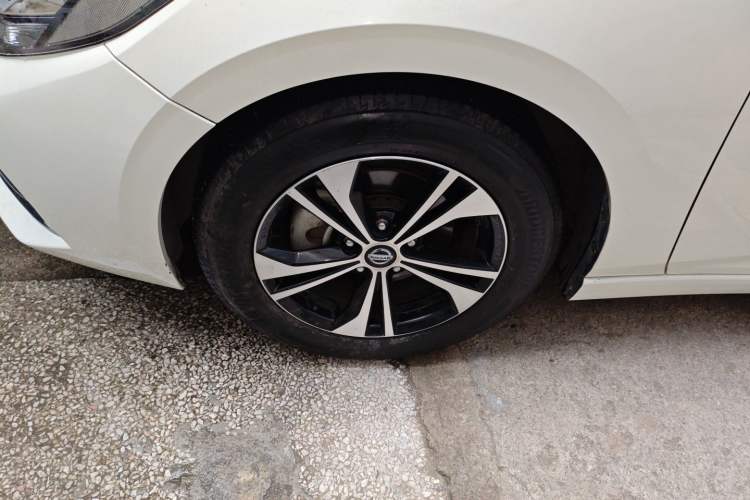 Used Nissan Sylphy 2021 1.6L XL CVT Enjoyment Edition Exterior 4