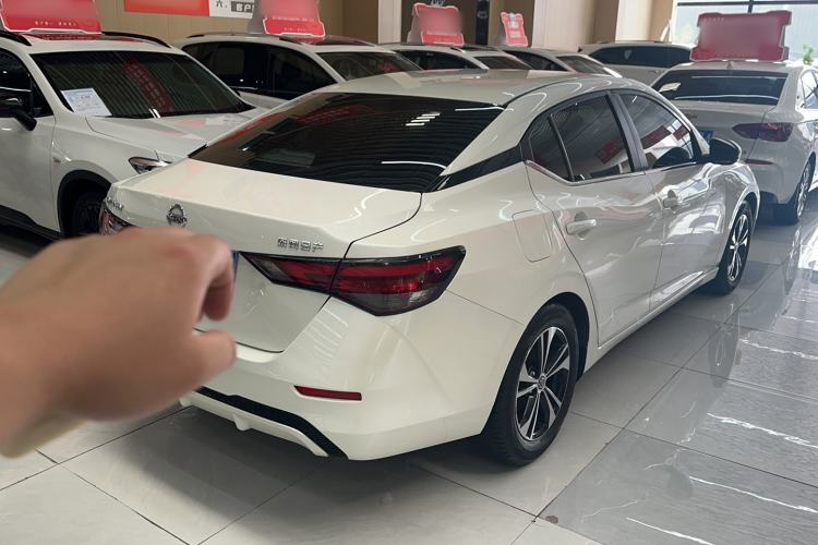 Used Nissan Sylphy 2021 1.6L XL CVT Enjoyment Edition Exterior 4