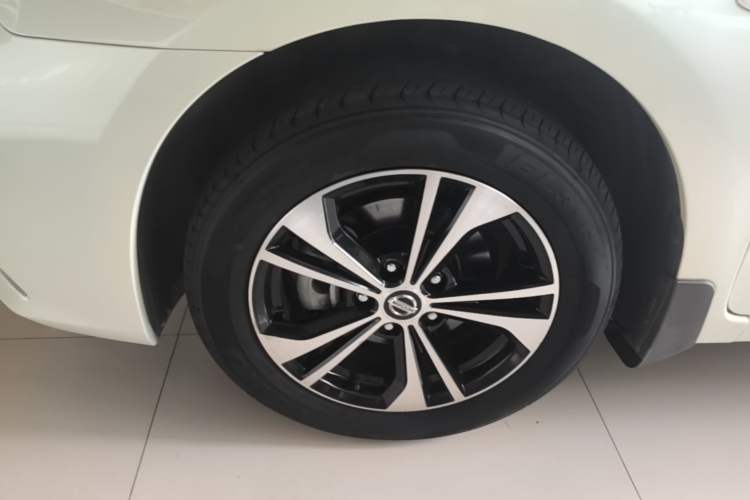 Used Nissan Sylphy 2021 Classic 1.6XE CVT Comfort Edition Exterior 4