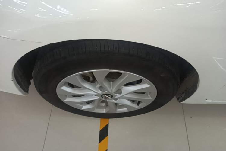 Used Nissan Sylphy 2021 Classic 1.6XL CVT Luxury Edition Exterior 4