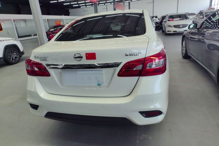 Used Nissan Sylphy 2021 Classic 1.6XL CVT Luxury Edition Exterior 4