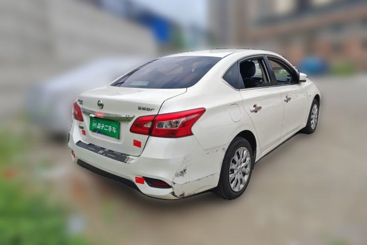 Used Nissan Sylphy 2021 Classic 1.6XE CVT Comfort Edition Exterior 5
