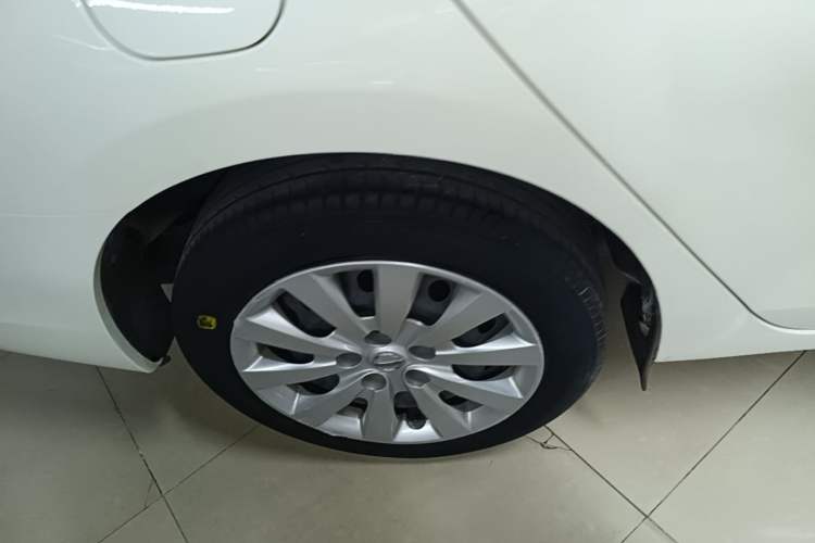 Used Nissan Sylphy 2021 Classic 1.6XE CVT Comfort Edition Exterior 5