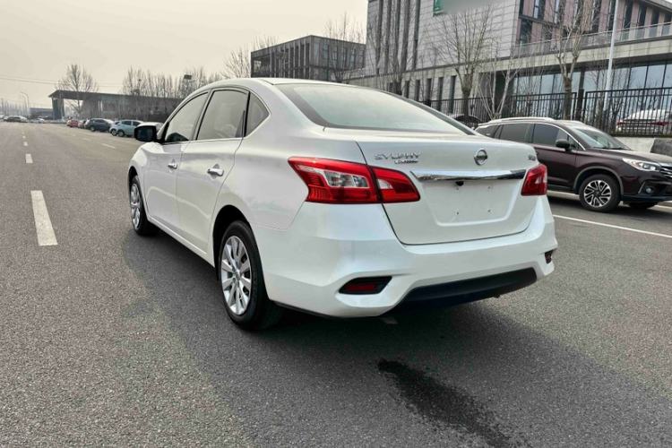 Used Nissan Sylphy 2021 Classic 1.6XE CVT Comfort Edition Exterior 5