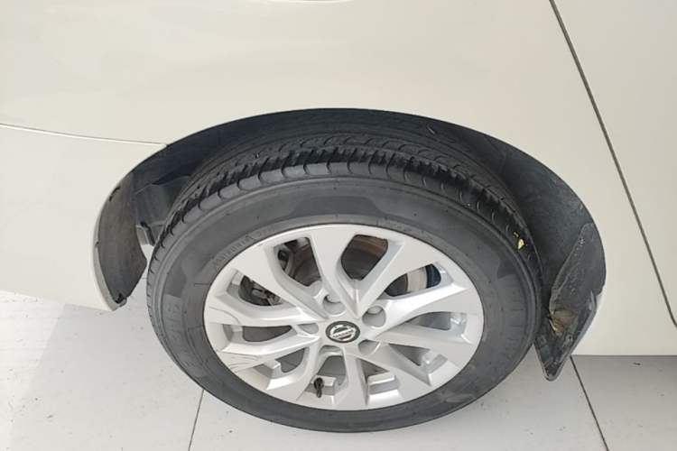 Used Nissan Sylphy 2021 Classic 1.6XL CVT Luxury Edition Exterior 5