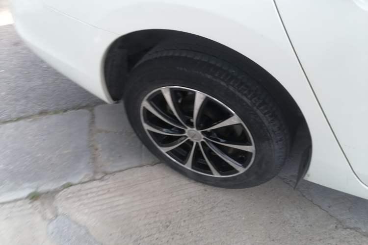 Used Nissan Sylphy 2021 Classic 1.6XE CVT Comfort Edition Exterior 5