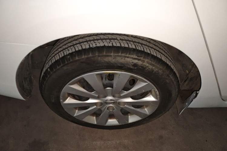 Used Nissan Sylphy 2021 Classic 1.6XE CVT Exclusive Edition Exterior 5