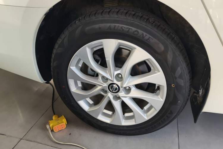 Used Nissan Sylphy 2021 Classic 1.6XL CVT Luxury Edition Exterior 5