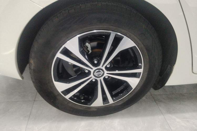 Used Nissan Sylphy 2021 1.6L XL CVT Smart Enjoyment Edition Exterior 5