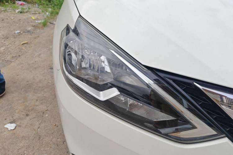 Used Nissan Sylphy 2021 Classic 1.6XE CVT Comfort Edition Exterior 6
