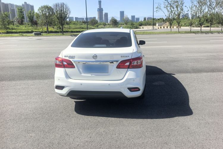 Used Nissan Sylphy 2021 Classic 1.6XL CVT Luxury Edition Exterior 6