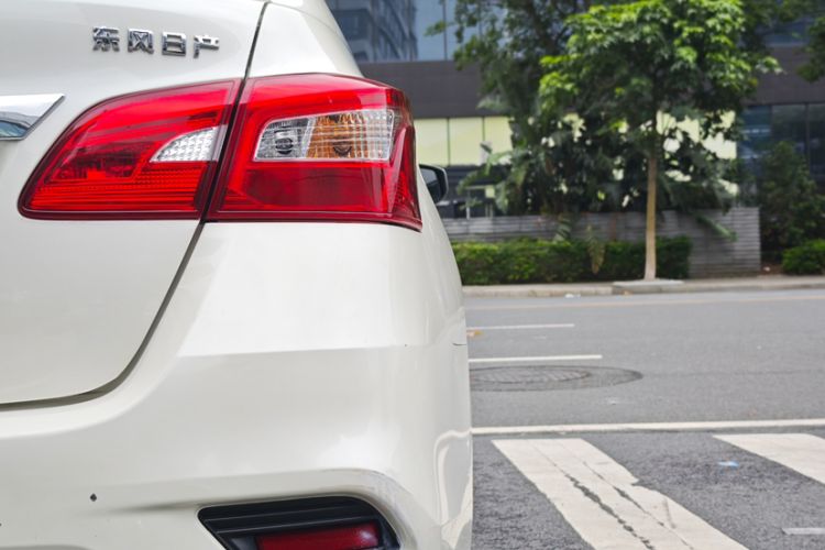 Used Nissan Sylphy 2021 Classic 1.6XL CVT Luxury Edition Exterior 8
