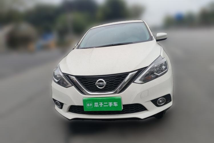 Used Nissan Sylphy 2021 Classic 1.6XL Manual Luxury Edition Front