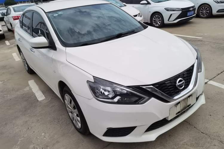 Used Nissan Sylphy 2021 Classic 1.6XE CVT Comfort Edition Front Right 45 Deg