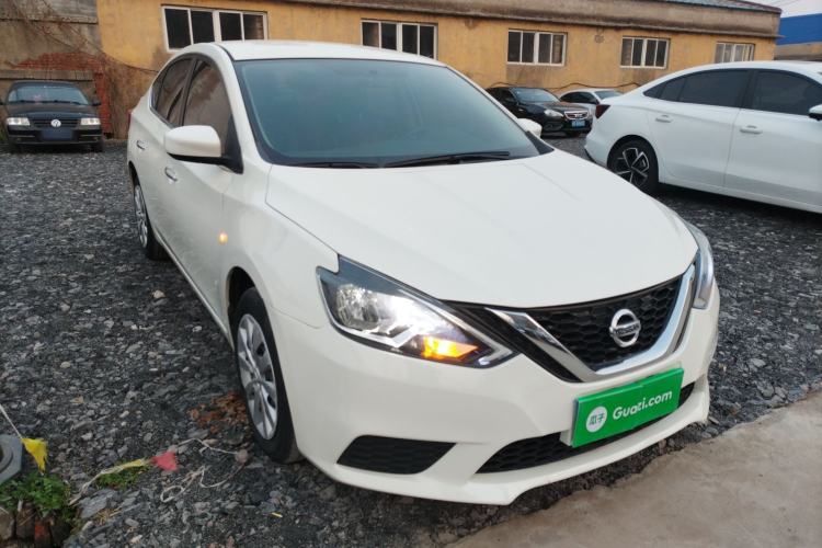 Used Nissan Sylphy 2021 Classic 1.6XE CVT Comfort Edition Front Right 45 Deg