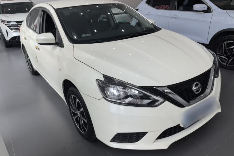 Used Nissan Sylphy 2021 Classic 1.6XE CVT Comfort Edition Front Right 45 Deg