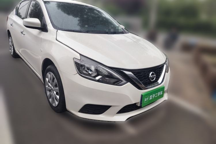 Used Nissan Sylphy 2021 Classic 1.6XE CVT Comfort Edition Front Right 45 Deg