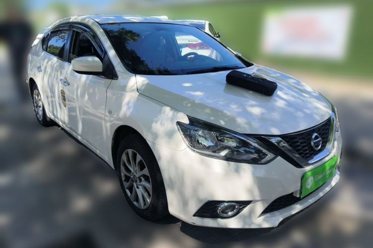 Used Nissan Sylphy 2021 Classic 1.6XL CVT Luxury Edition Front Right 45 Deg