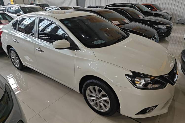 Used Nissan Sylphy 2021 Classic 1.6XL CVT Luxury Edition Front Right 45 Deg