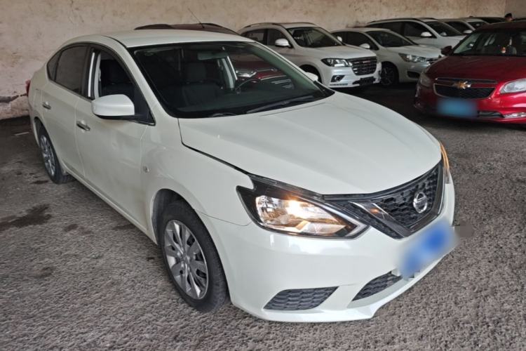Used Nissan Sylphy 2021 Classic 1.6XE CVT Comfort Edition Front Right 45 Deg