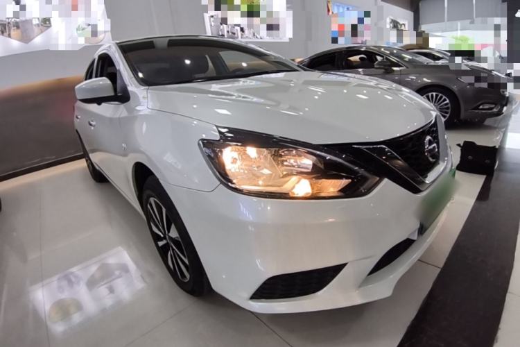 Used Nissan Sylphy 2021 Classic 1.6XE CVT Comfort Edition Front Right 45 Deg