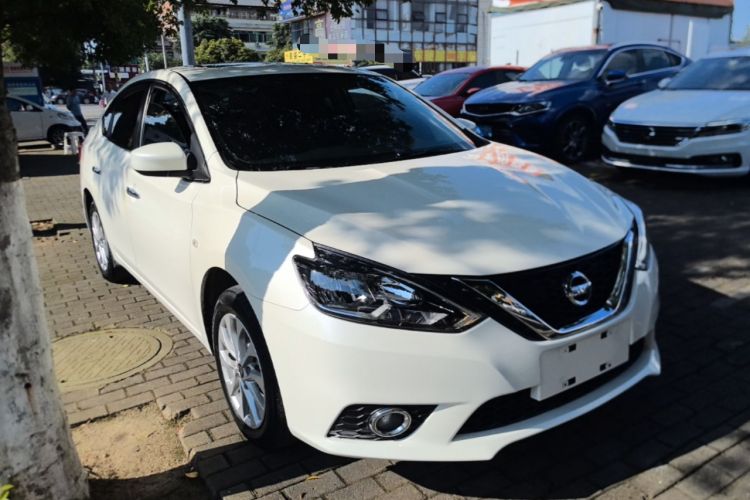 Used Nissan Sylphy 2021 Classic 1.6XL CVT Luxury Edition Front Right 45 Deg