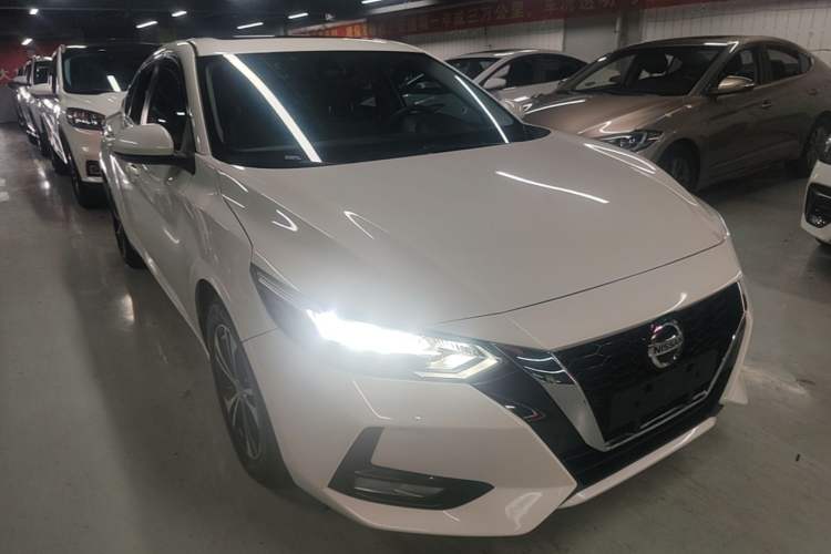 Used Nissan Sylphy 2021 1.6L XL CVT Enjoyment Edition Front Right 45 Deg