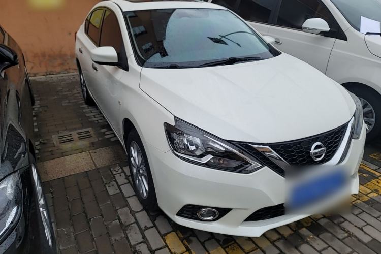 Used Nissan Sylphy 2021 Classic 1.6XL CVT Luxury Edition Front Right 45 Deg