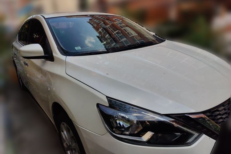 Used Nissan Sylphy 2021 Classic 1.6XL CVT Luxury Edition Front Right 45 Deg
