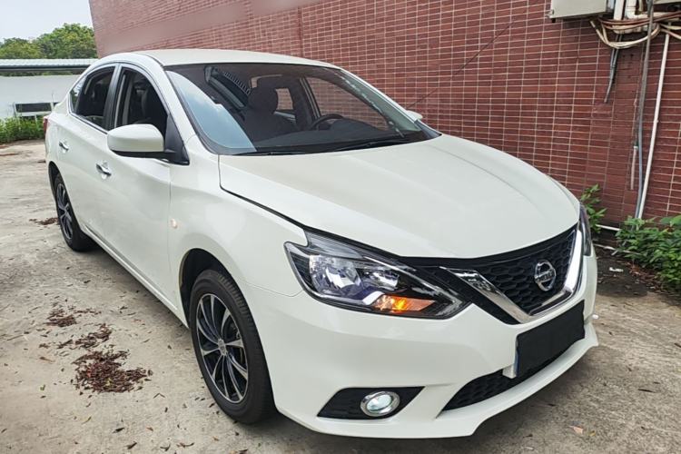 Used Nissan Sylphy 2021 Classic 1.6XE CVT Comfort Edition Front Right 45 Deg