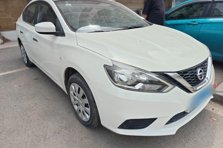 Used Nissan Sylphy 2021 Classic 1.6XE CVT Comfort Edition Front Right 45 Deg