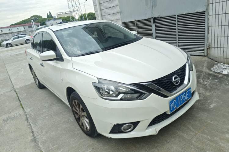Used Nissan Sylphy 2021 Classic 1.6XL CVT Luxury Edition Front Right 45 Deg