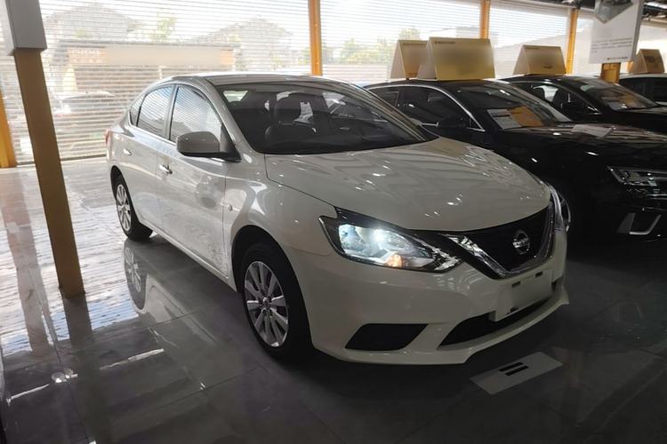 Used Nissan Sylphy 2021 Classic 1.6XE CVT Comfort Edition Front Right 45 Deg