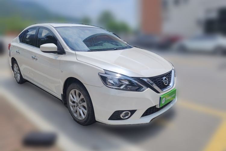 Used Nissan Sylphy 2021 Classic 1.6XL CVT Luxury Edition Front Right 45 Deg