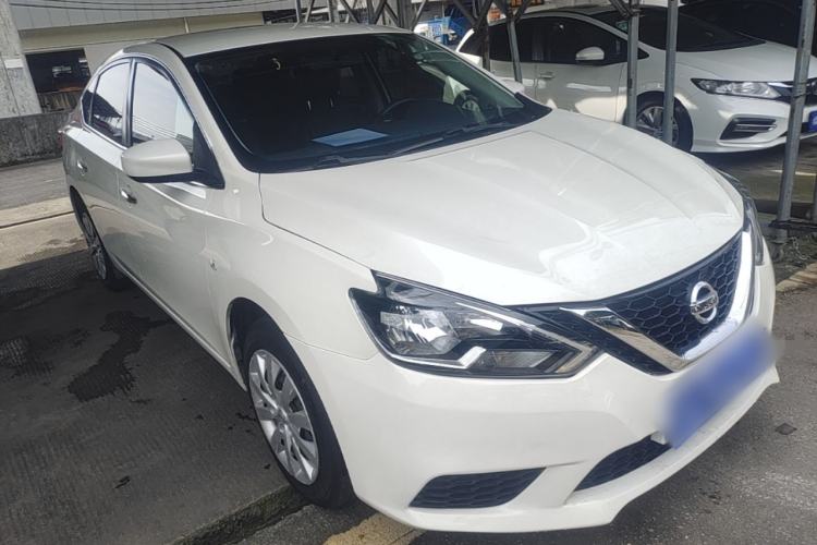 Used Nissan Sylphy 2021 Classic 1.6XL CVT Luxury Edition Front Right 45 Deg
