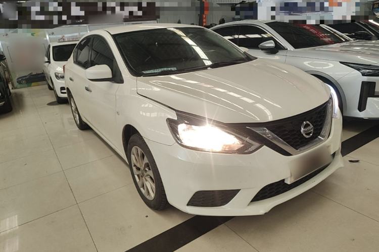 Used Nissan Sylphy 2021 Classic 1.6XE Manual Comfort Edition Front Right 45 Deg