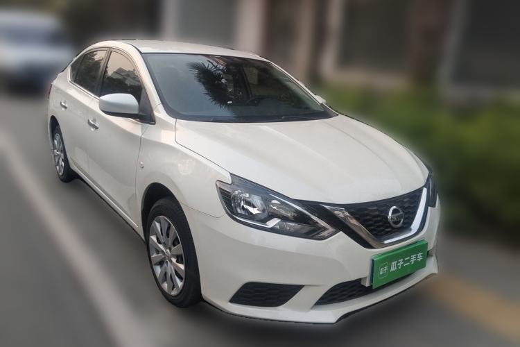 Used Nissan Sylphy 2021 Classic 1.6XE CVT Comfort Edition Front Right 45 Deg