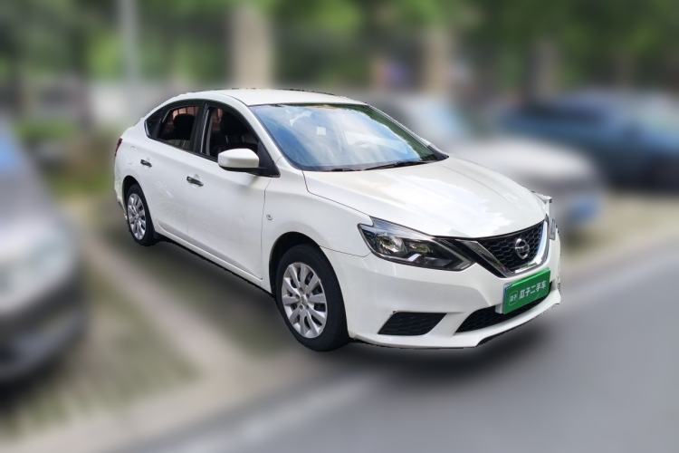Used Nissan Sylphy 2021 Classic 1.6XE CVT Comfort Edition Front Right 45 Deg