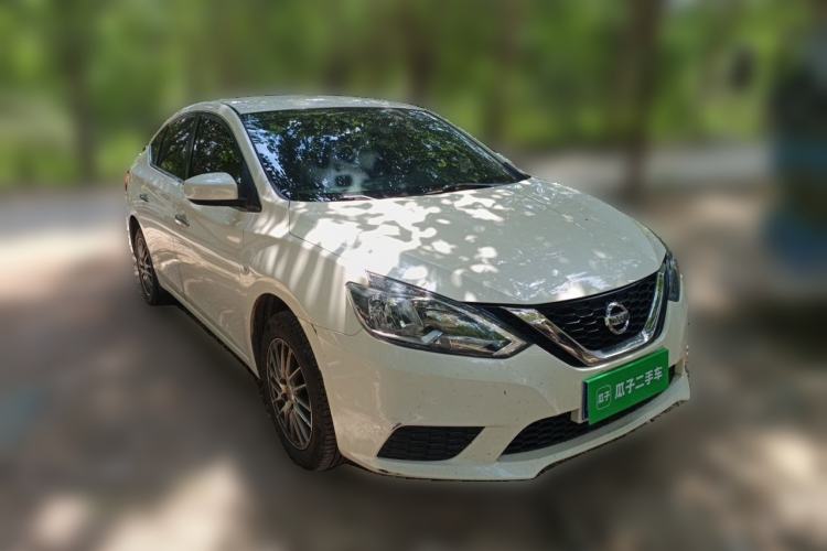 Used Nissan Sylphy 2021 Classic 1.6XE CVT Comfort Edition Front Right 45 Deg