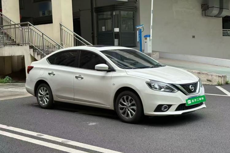 Used Nissan Sylphy 2021 Classic 1.6XL CVT Luxury Edition Front Right 45 Deg