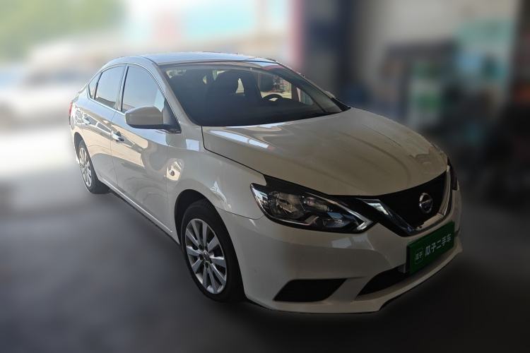 Used Nissan Sylphy 2021 Classic 1.6XE CVT Comfort Edition Front Right 45 Deg