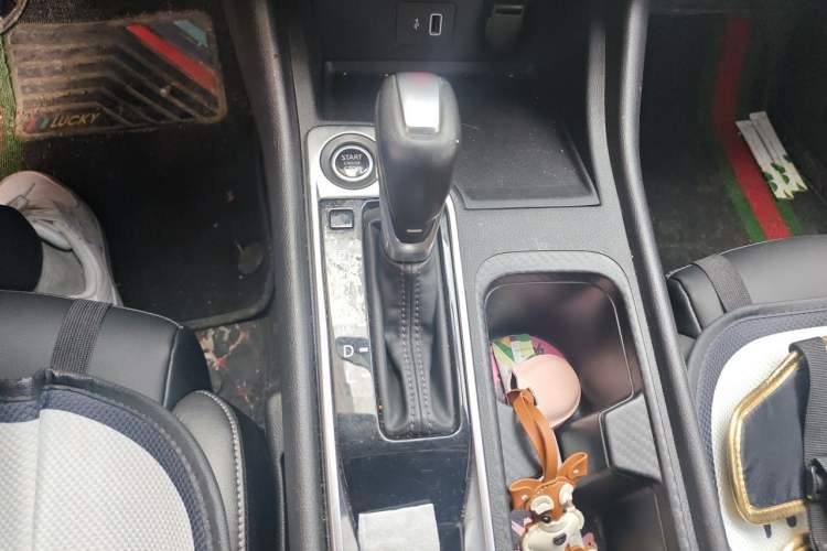 Used Nissan Sylphy 2021 1.6L XL CVT Enjoyment Edition Gear Lever